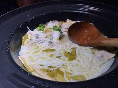 -九锅一堂酸菜鱼(新南凯德直营店)