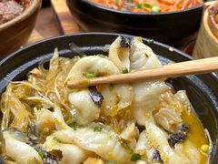 -有红鸡毛店·砂锅菜(抚琴夜市店)