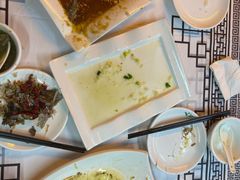-农夫人家餐饮