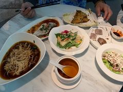 -浅深(世茂滨江精品店)