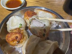 -黄阿姨锅贴大王(万航渡路店)