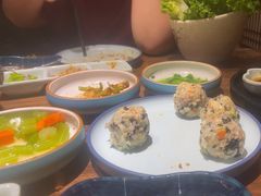 -明洞阿姨·韩式酱蟹烤肉·创意料理(三元桥店)