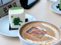 -看得到风景的咖啡馆(白玉兰广场店)