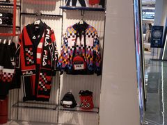 -fila(日月光中心广场店)