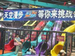 -欧酷世界动力星球(王府井奥莱UP TOWN店)