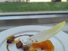 -亮马河饭店翠雅咖啡厅