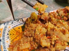 -浩海火燒雲傣家菜(芮欧百货店)