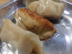 招牌锅贴-黄阿姨锅贴大王(万航渡路店)