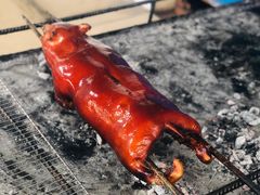 -黄记四更烤乳猪店