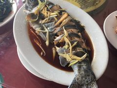 -北京龙庆四季香农家饭庄·灶台鱼·碳烤虹鳟鱼(龙庆峡店)