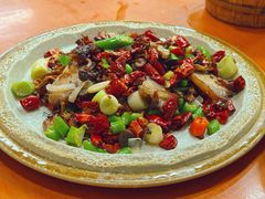 鸡油菌炒坛子肉-宋记冕宁土菜馆(海门渔村二店)