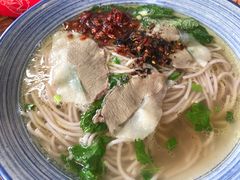 羊肉米线-夏大妈烧烤
