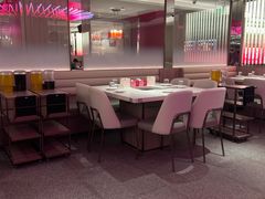 -海底捞火锅(杭州庆春路夜宵主题店)