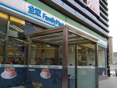门面-全家便利店(四平路六店)
