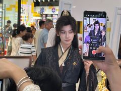 -宝龙城(杭州滨江店)