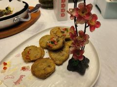 -巴特餐饮6加1音乐餐吧·新疆菜