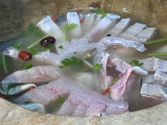 -鲜呦蒸汽石锅鱼(北辰路店)