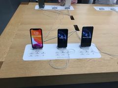 -Apple零售店(新街口店)