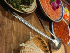 -巴卤社老火锅(财富店)