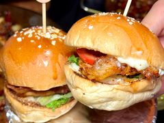 -何师烧烤Pro ·小龙虾·江湖川菜·精酿啤酒(太古里店)