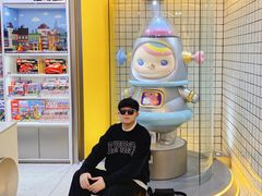 -泡泡玛特POPMART(上海环球港店)