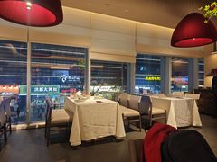 -千百味红餐厅·非遗江西菜(绿地双子塔总店)