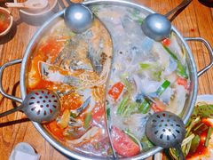 -苗家大院酸汤鱼(贵阳北站店)