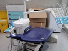 -上海仁爱医院口腔科 · 种植
