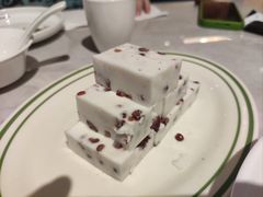椰汁红豆糕-陶兰居·手工点心·粤菜(圆融时代广场店)