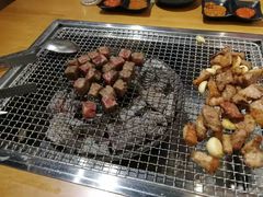 -肉甲韩国木炭烤肉(新壹街1店)