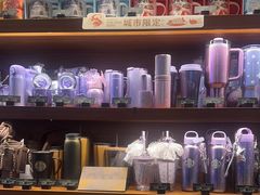 -星巴克(杭州临平银泰城B1店)