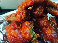 -BHC炸鸡(明洞总店)