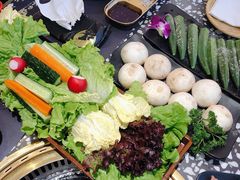 生菜拼盘-黑牛の場烤肉(摩天活力城店)