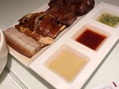 -新大咀港式茶餐厅(宝山万达店)