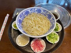 -亿诣蝎府炸酱面羊蝎子火锅(酷车小镇店)