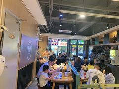 大堂-木屋烧烤(万德庄店)