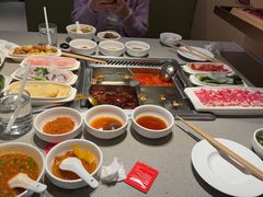 -海底捞火锅(新松江路生日主题店)