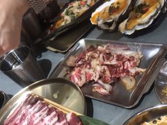 -围炉肉舍•炭烤活鳗•丹东海鲜烤肉(步行街店)