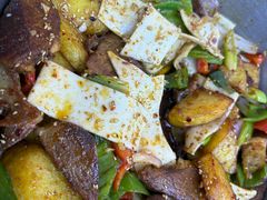 -炕锅羊肉土火锅面片大王