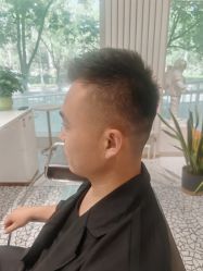 -童辉造型