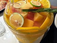 -爱你您·自家鱼塘·活水喷泉鱼火锅(八里店)