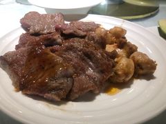 -君来湖滨饭店·玫瑰园