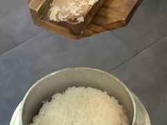 -卢大鲜鱼头捞饭(美利广场店)