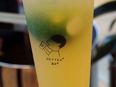 整颗爆柠绿茶-喜茶(上海正大广场店)