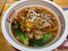 原味菌香肉丝米粉-呷佬·长沙手工米粉(金沙江路店)