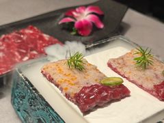 -左庭右院鲜牛肉火锅黑金店(陆家嘴中心店)