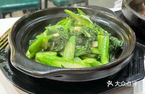 Stir-fried Gai Lan with Sauce