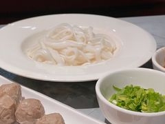 -匠心牛公馆·潮汕牛肉海鲜火锅(索菲特店)
