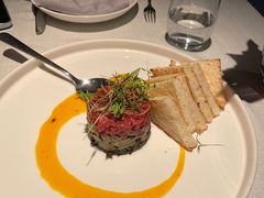 牛肉塔塔配牛油果黑橄榄酱-Solo(衡山路店)