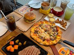 -必胜客(巴沟店)